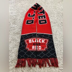 D.C United Soccer MLS Scarf‎ Patch Sports Cozy Winter Academia Preppy Spirit